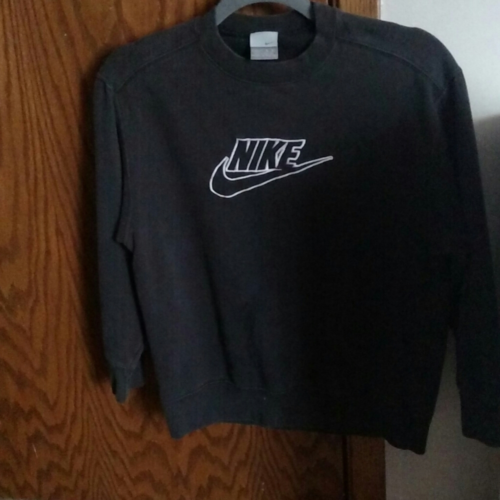 Nike sweater